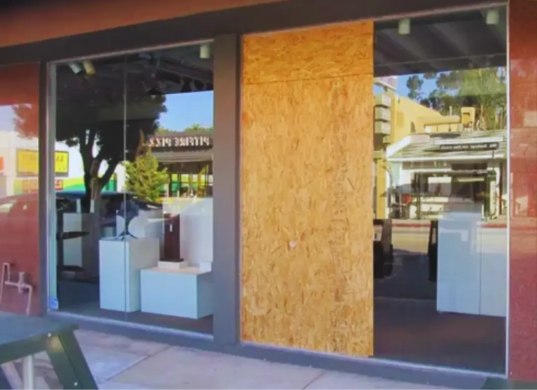 Mise en sécurité fermeture provisoire Saint-Vallier-de-Thiey